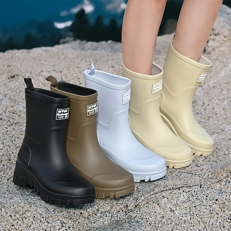 ファッショナブルなレインブーツ女性用厚底多用途韓国語バージョ - Women'S Fashion Rain Boots のレビューと価格