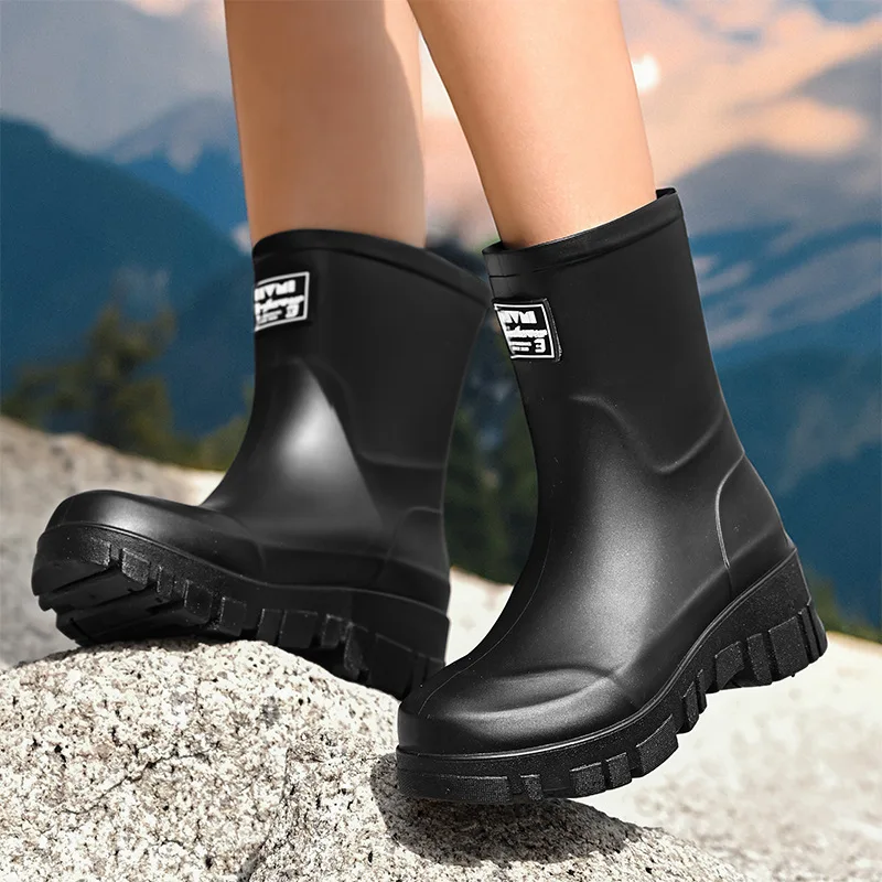 ファッショナブルなレインブーツ女性用厚底多用途韓国語バージョ - Women'S Fashion Rain Boots のレビューと価格