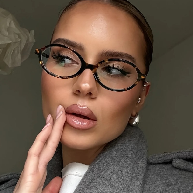 ヴィンテージオーバルサングラス女性の高級ブランドデザイナー小 - Women'S Fashion Reading Glasses のレビューと価格
