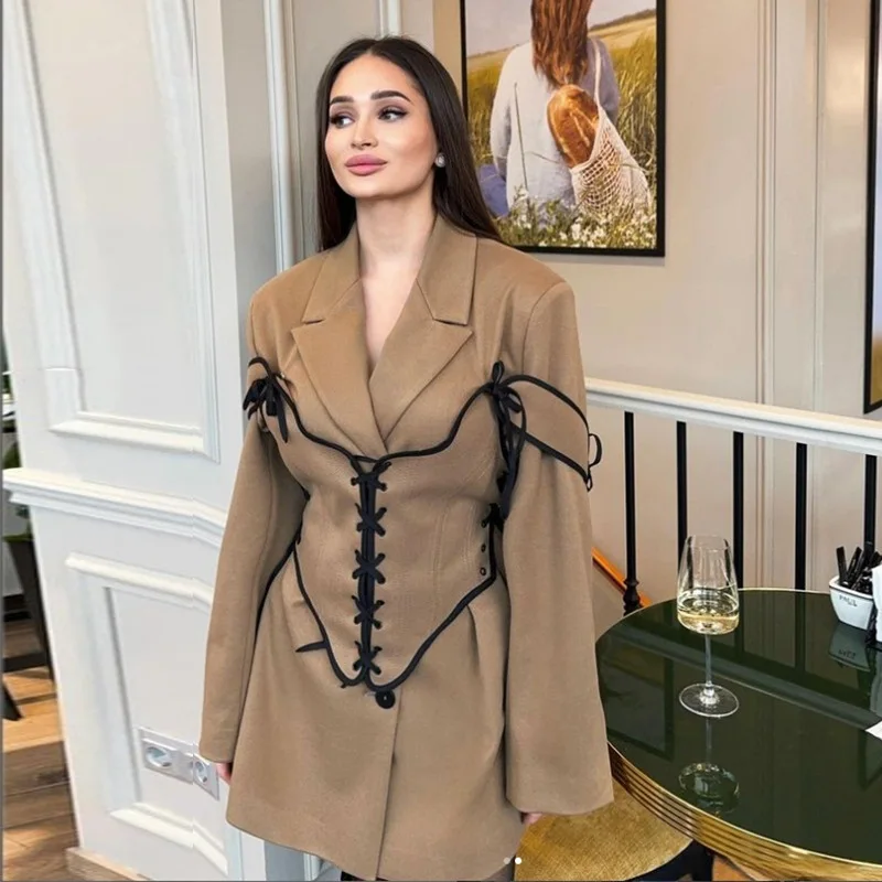女性用ミドル丈コートとコルセットドレスセット,長袖,ライン, - Corset Top Boned のレビューと価格