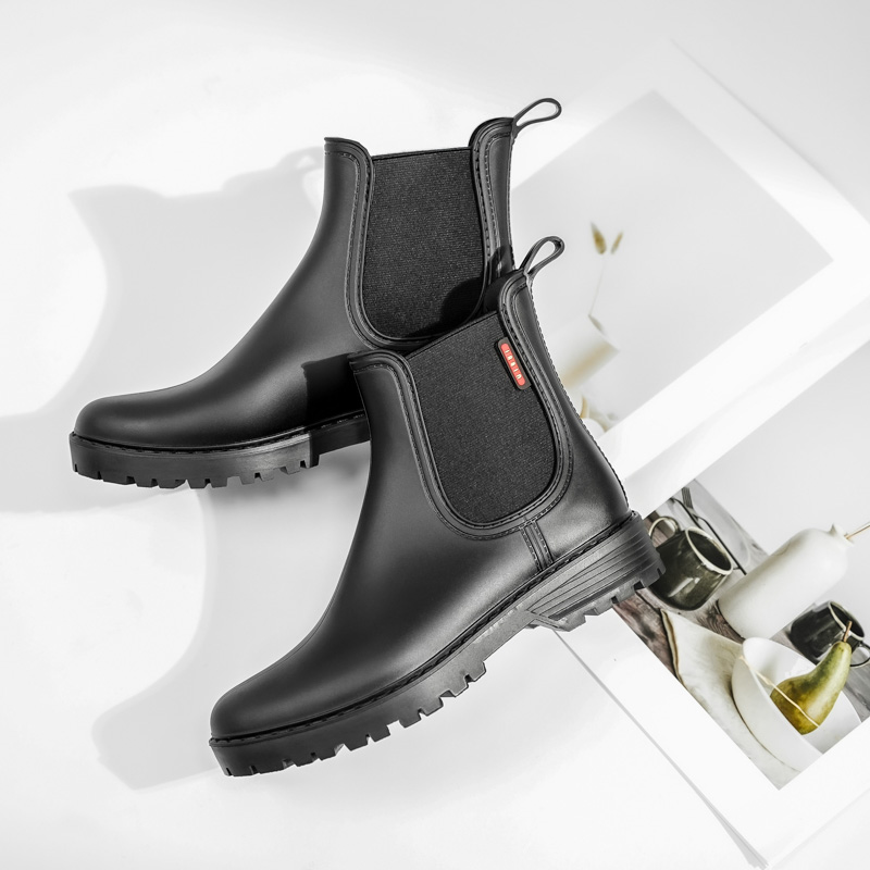 ファッショナブルな女性用ショートノンスリップレインブーツチェ - Women'S Fashion Rain Boots のレビューと価格